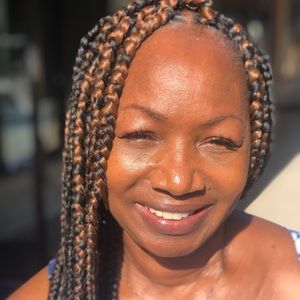 Meet your Posher, Sheila